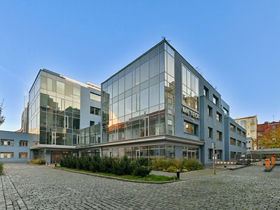 Комерційне приміщення в оренду, 137 м² (2 з 15)