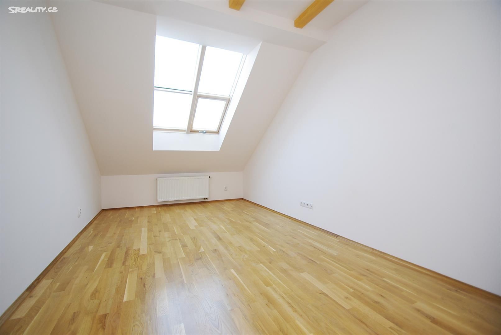 Pronájem bytu 3+1 120 m² (Mezonet) - Bilde 5