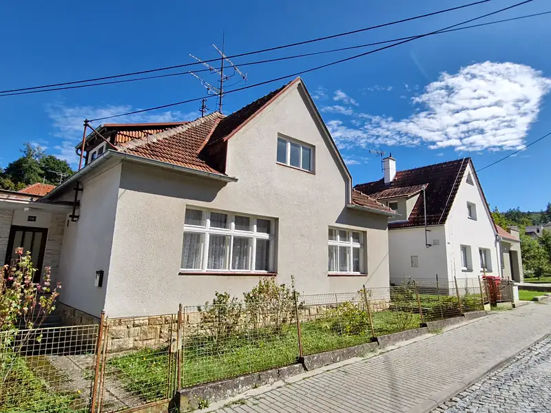 Prodej rodinného domu 120 m², pozemek 376 m², Luhačovice – náhled fotky 3