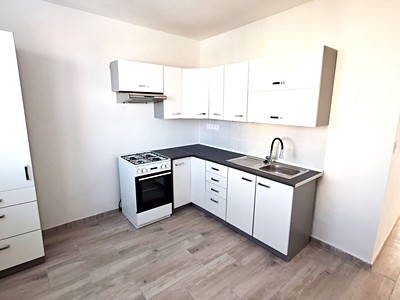 Pronájem bytu 2+1 66 m² (Jednopodlažní)