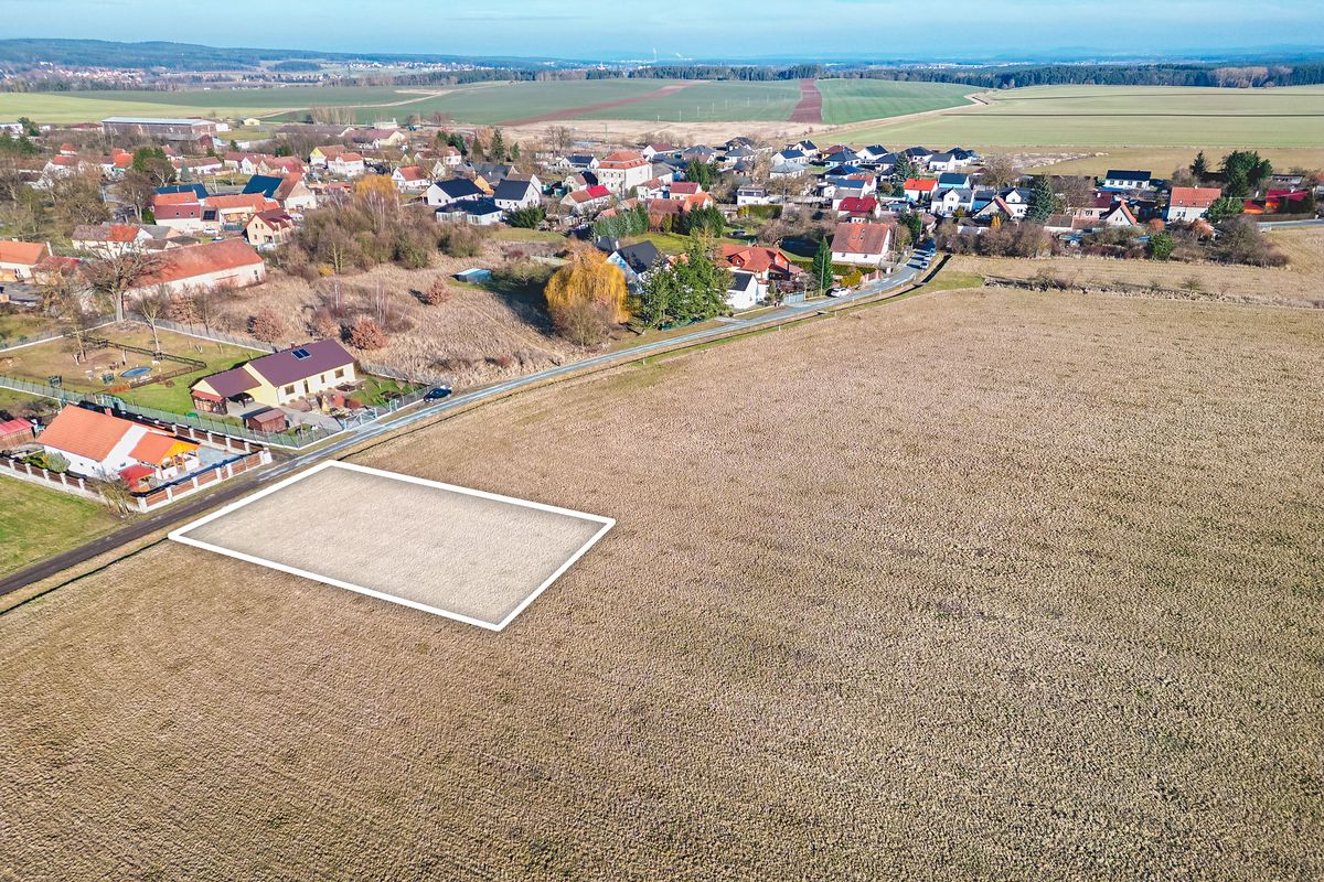 Prodej stavebního pozemku 1177 m² – fotografie 2