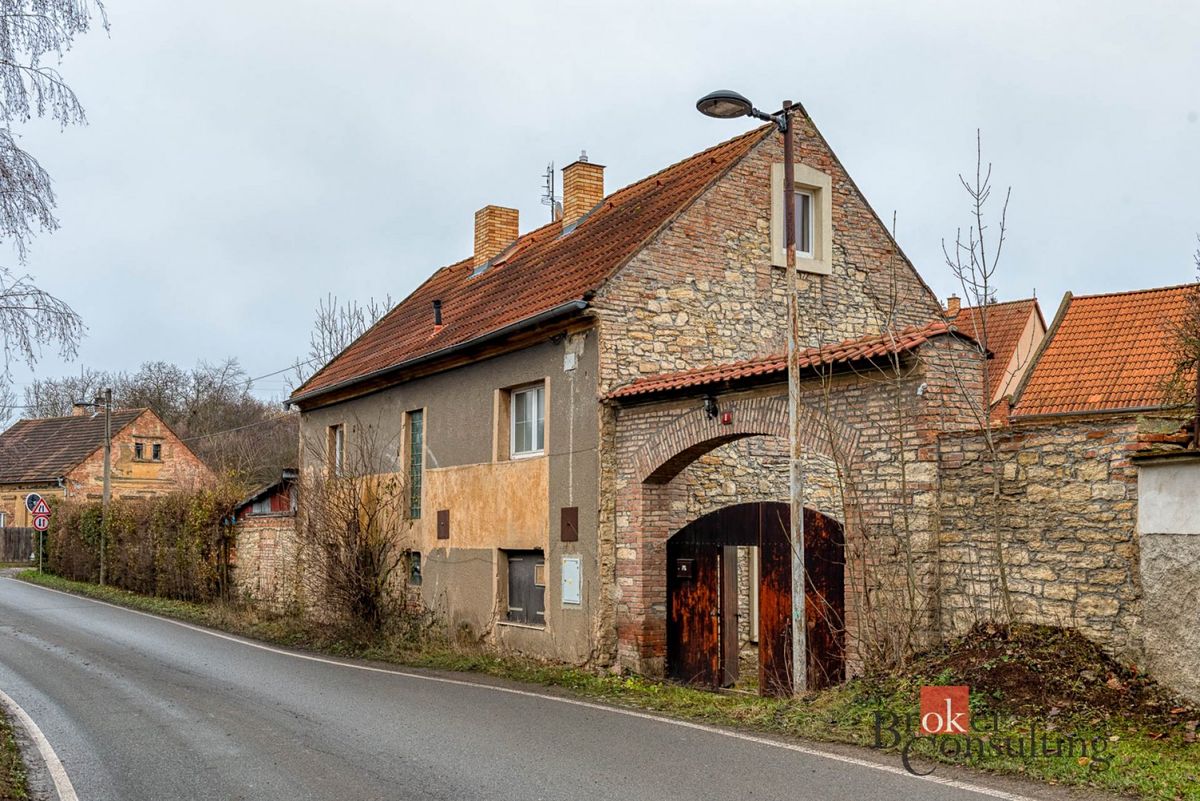 Prodej rodinného domu 579 m², pozemek 1059 m² – fotografie 5