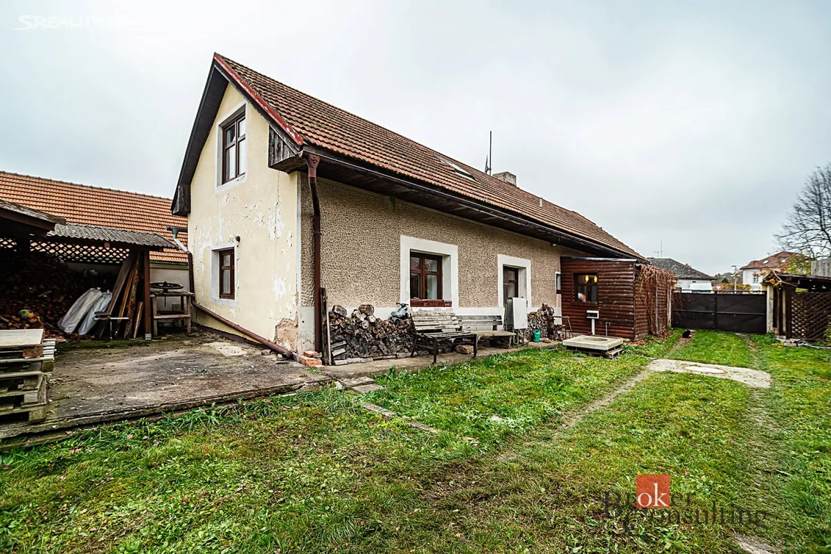 Prodej rodinného domu 150 m², pozemek 1383 m² – pohled 2