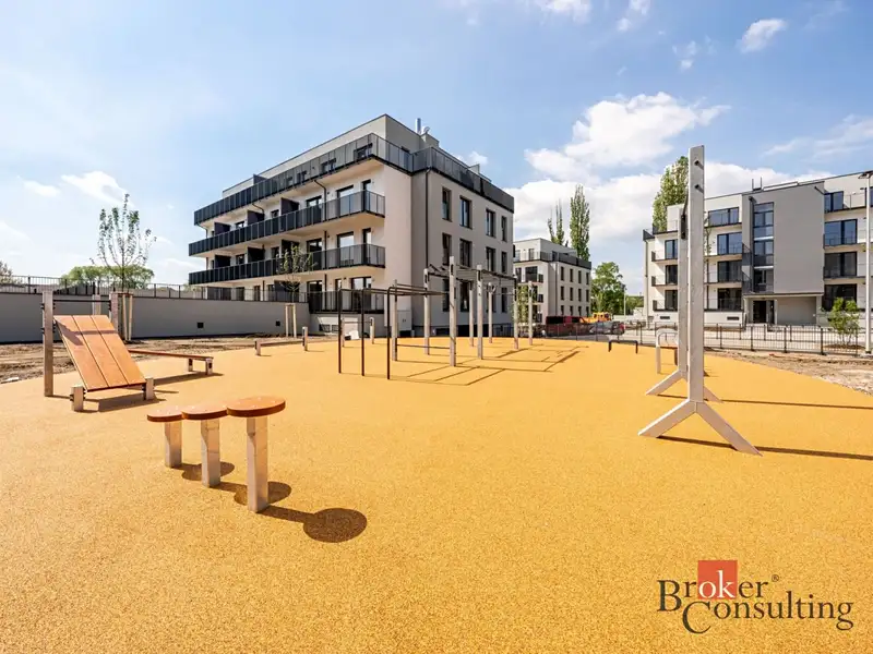 Prodej bytu 4+kk 81 m², Kladno – náhled fotky 3