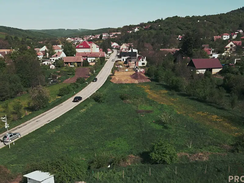 Prodej stavebního pozemku 632 m², Kyjov – náhled fotky 3