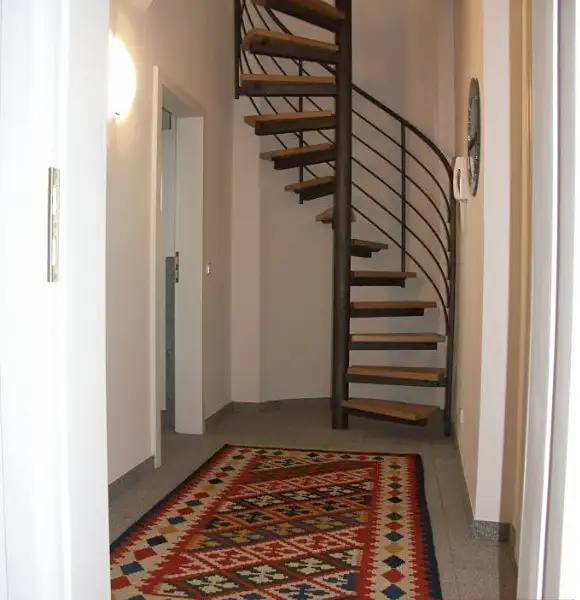 Pronájem bytu 2+1 73 m², Praha – náhled fotky 3