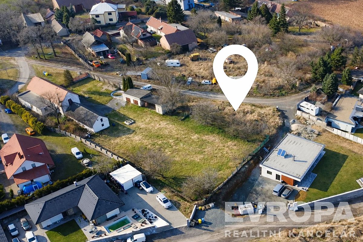 Prodej stavebního pozemku 983 m², Křečhoř – fotka 1 z 3