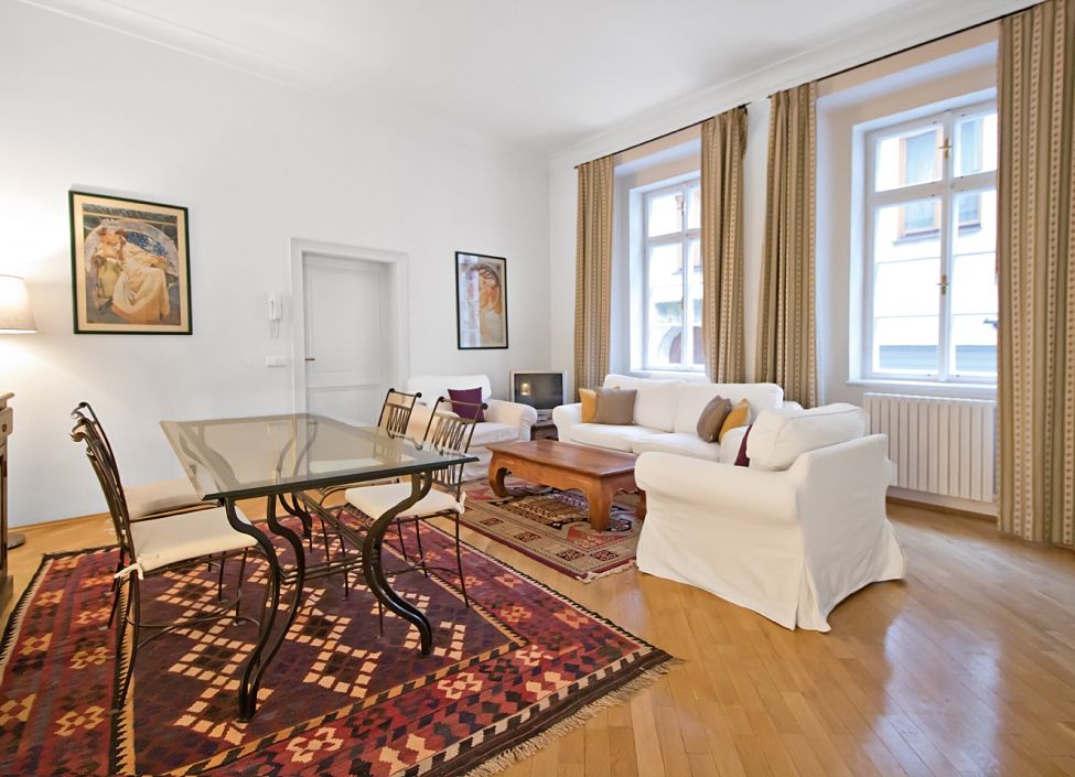 Pronájem bytu 2+1 73 m² (Mezonet)