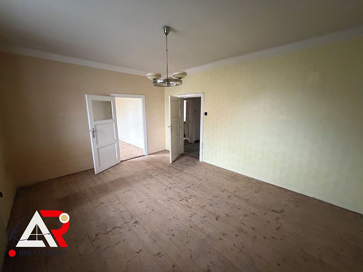 Prodej rodinného domu 98 m², pozemek 240 m² – fotografie 2