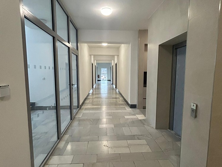 Pronájem komerčního prostoru, 21 m² (5 z 8)