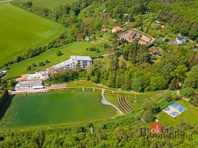 Prodej pozemku 4878 m²