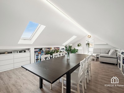 Prodej bytu 2+kk 79 m² (Podkrovní)