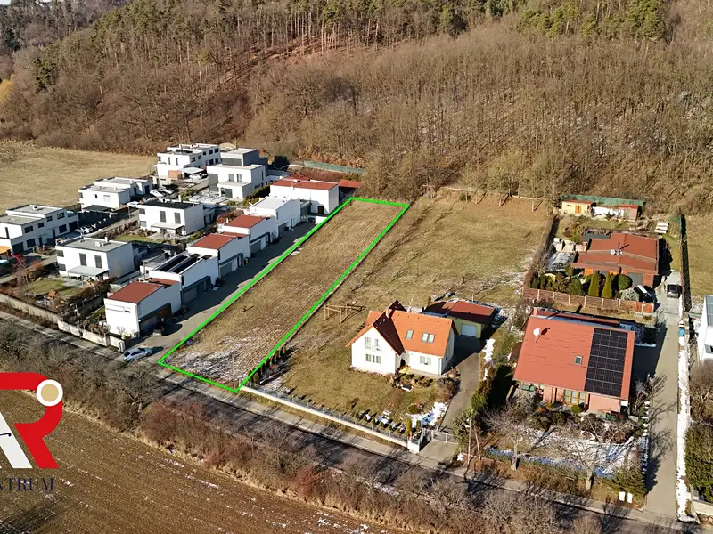 Prodej stavebního pozemku 1524 m², Svinošice – náhled fotky 2