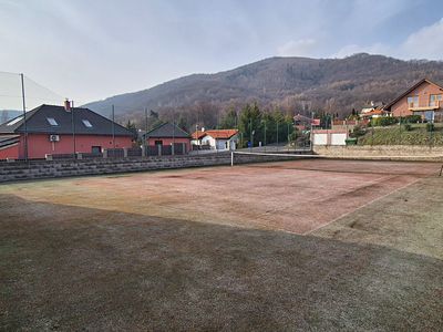 Prodej stavebního pozemku 596 m²