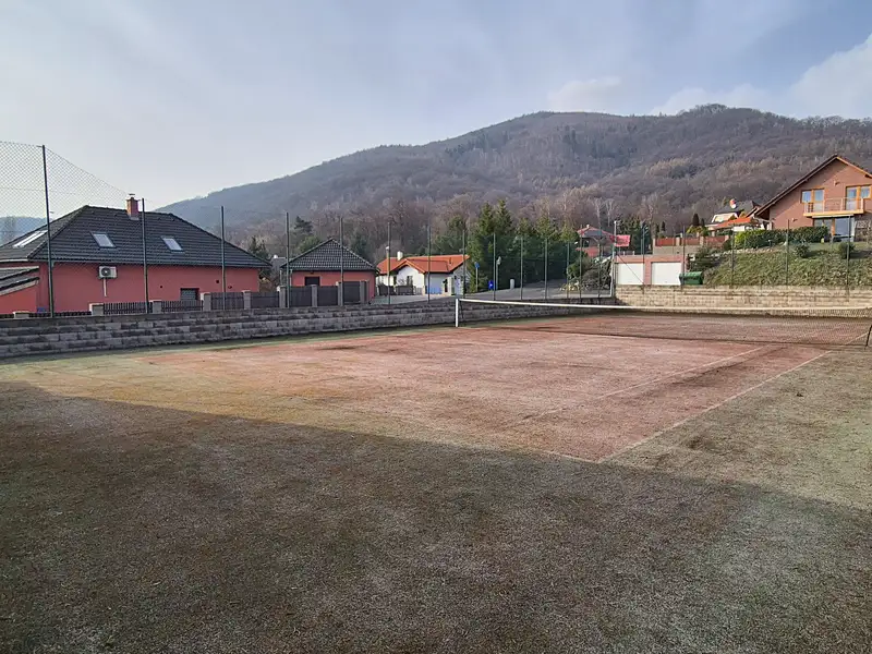 Prodej stavebního pozemku 596 m², Krupka – náhled fotky 1