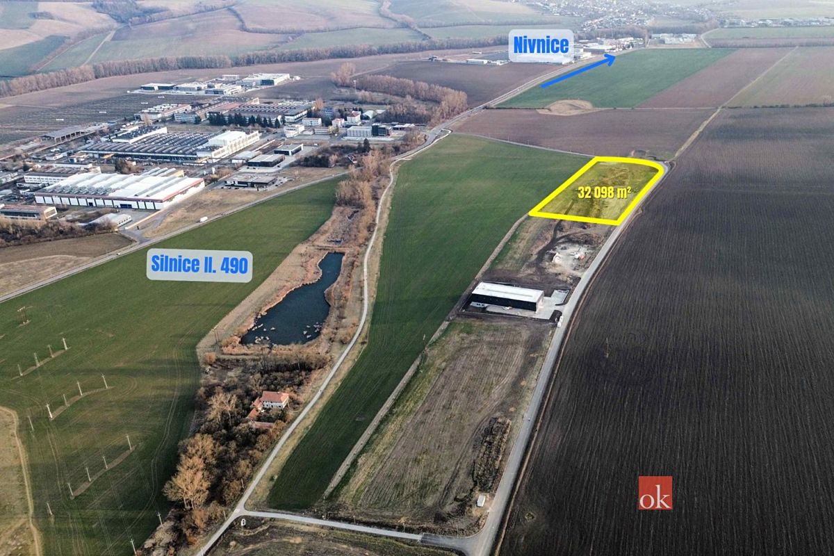 Prodej komerčního pozemku 10000 m² – fotografie 2