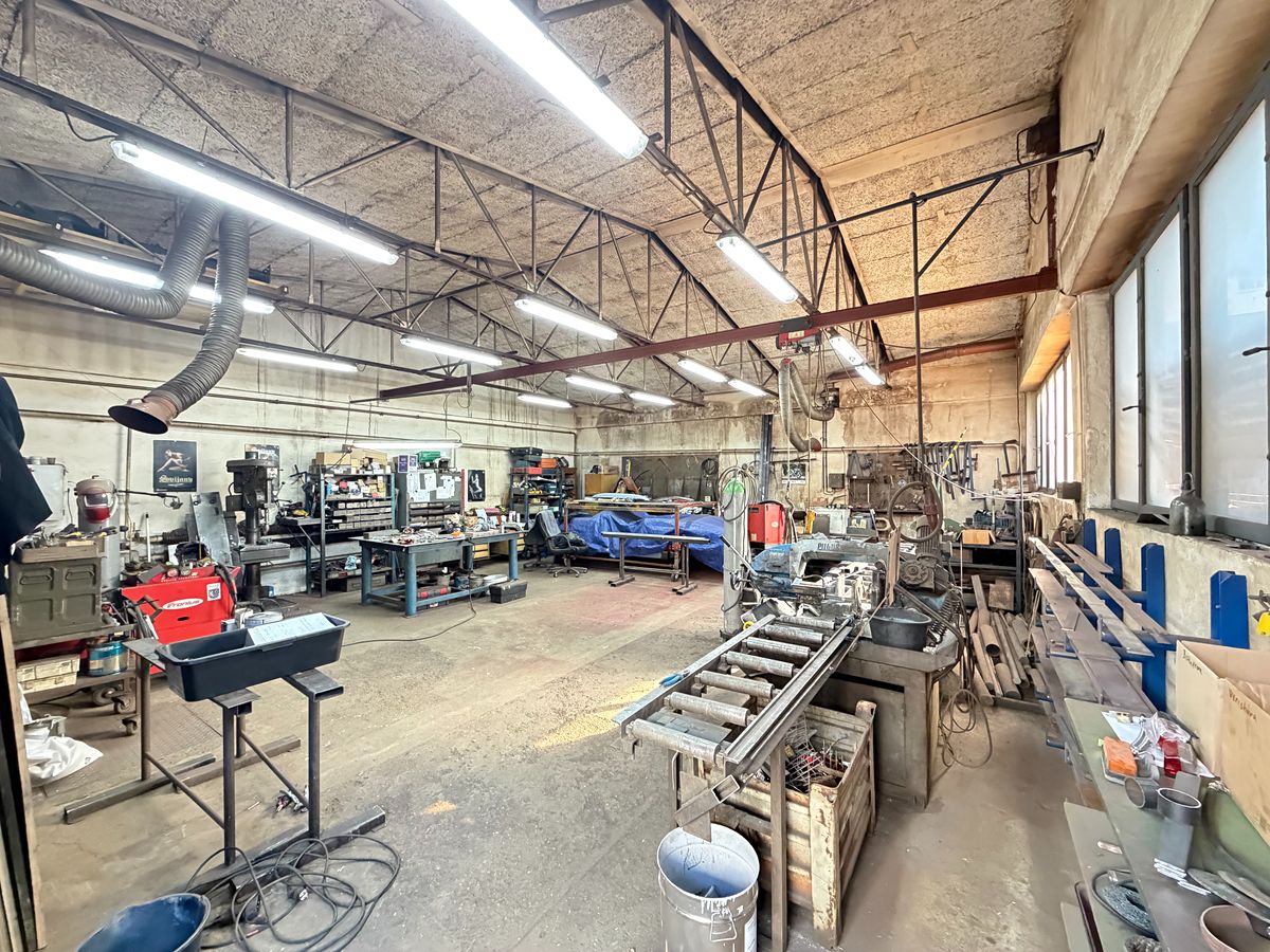 Prodej skladového prostoru 366 m²