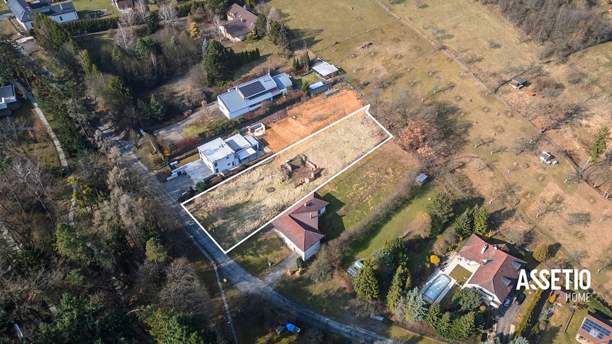 Prodej stavebního pozemku 1488 m² – fotografie 2