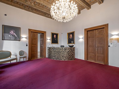 Pronájem kanceláře 157 m² — photo 2
