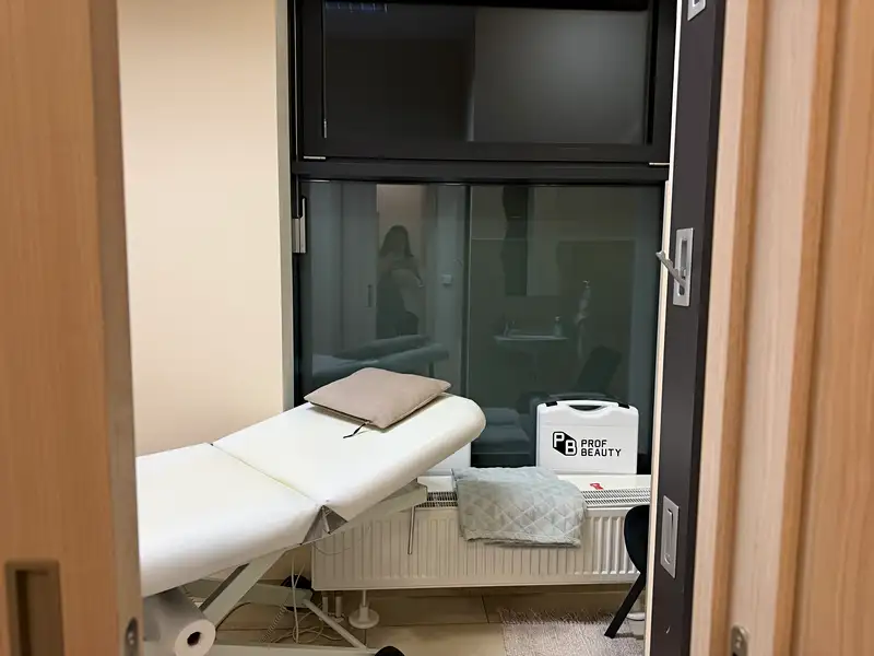 Pronájem obchodního prostoru 89 m², Praha – náhled fotky 2