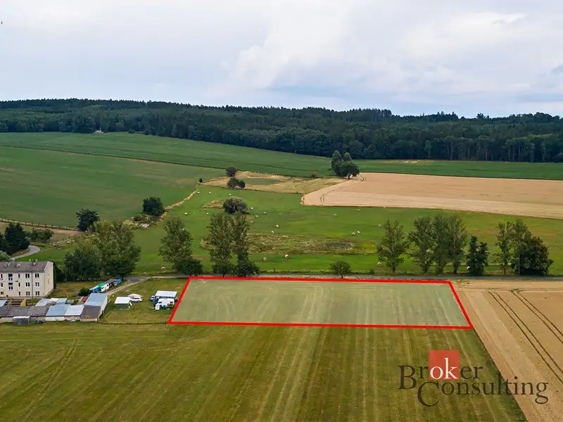Prodej stavebního pozemku 4988 m², Meclov – náhled fotky 2