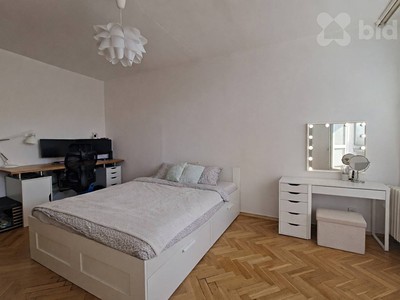 Pronájem bytu 1+kk 27 m²