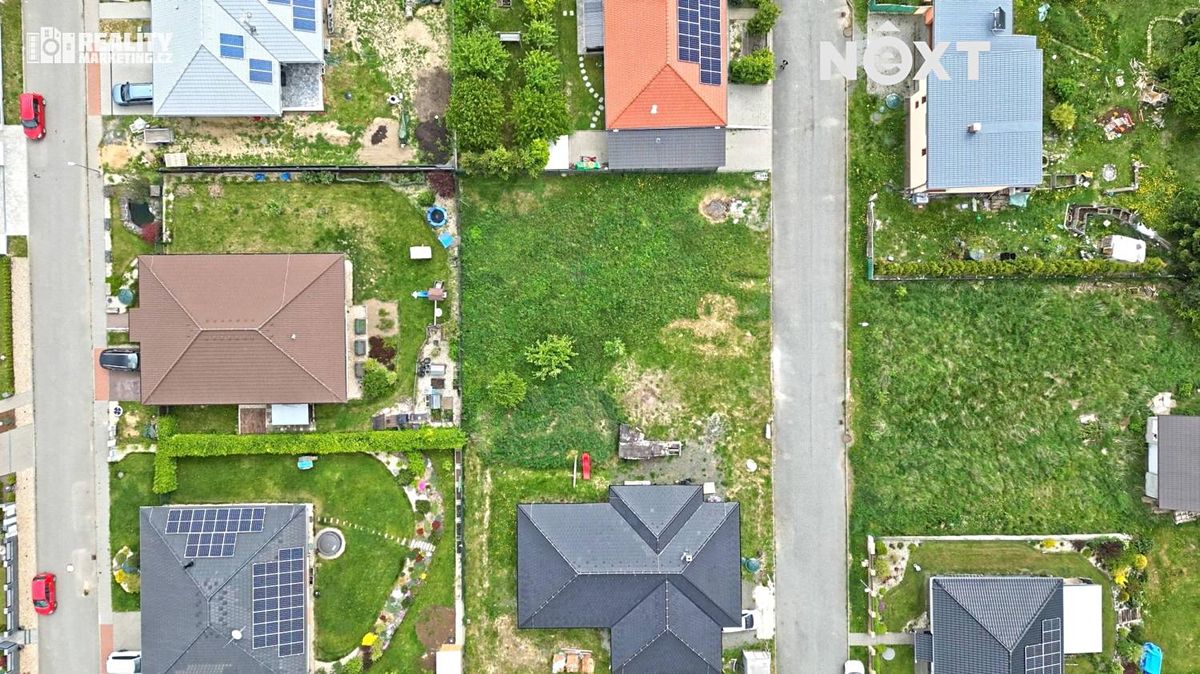 Prodej stavebního pozemku 738 m² – fotografie 3