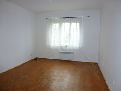 Pronájem bytu 1+1 48 m²