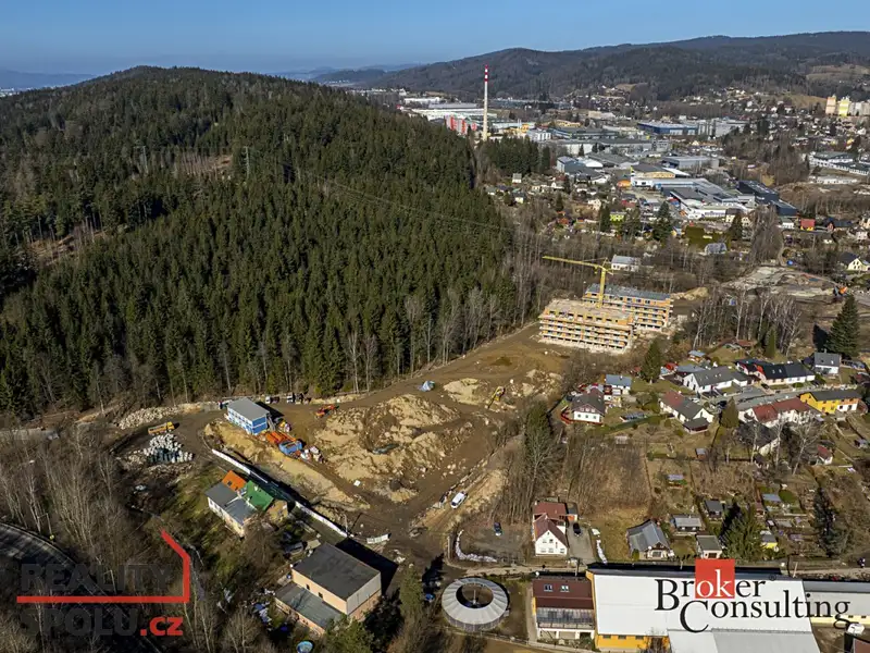 Prodej bytu 3+kk 101 m², Jablonec nad Nisou – náhled fotky 2