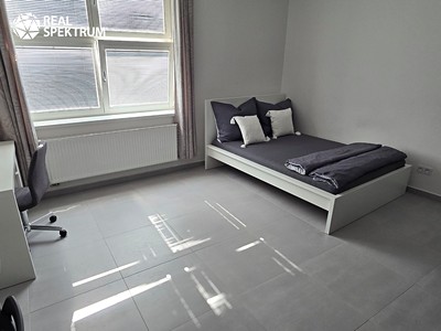 Pronájem bytu 1+kk 32 m²