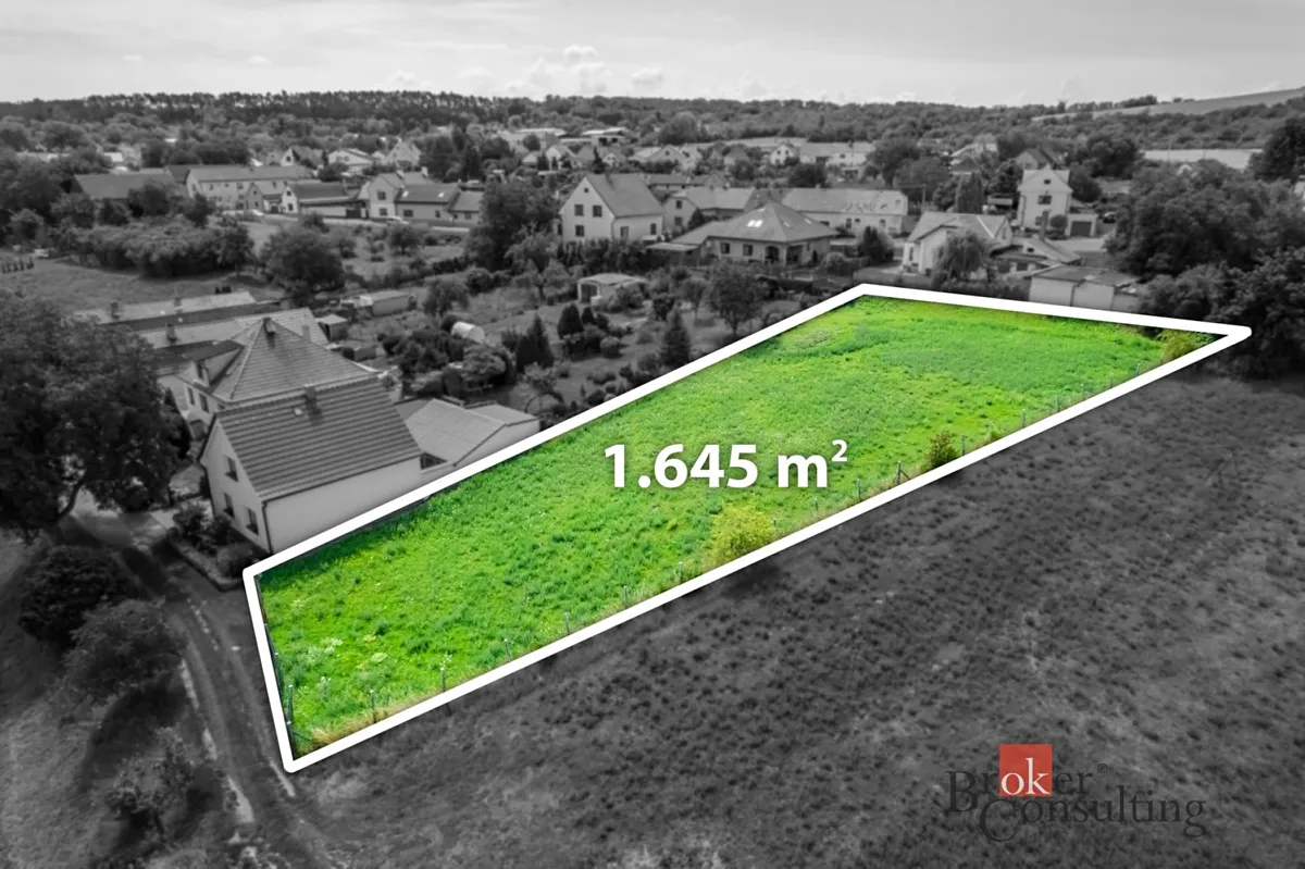 Prodej stavebního pozemku 1645 m²