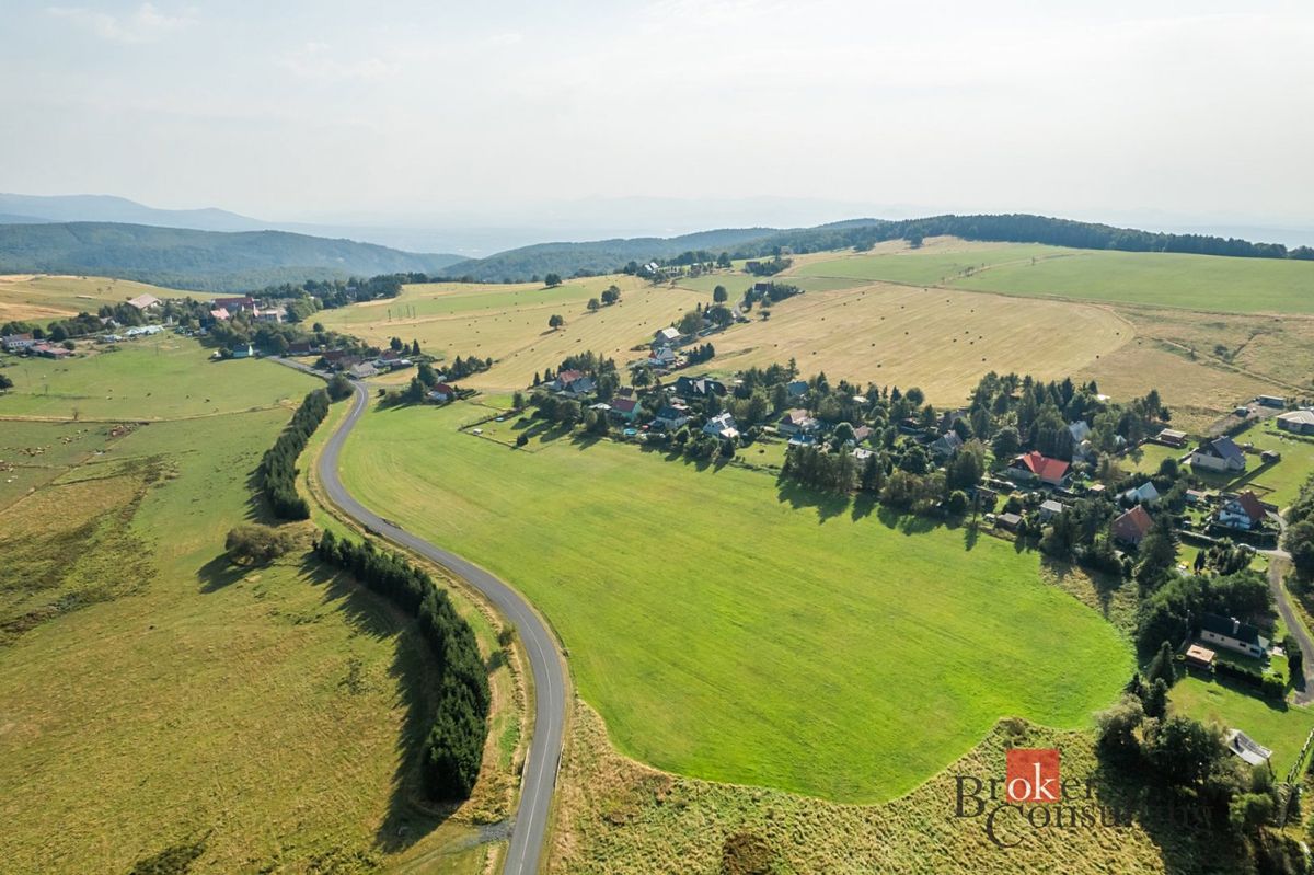 Prodej stavebního pozemku 20357 m² – fotografie 3