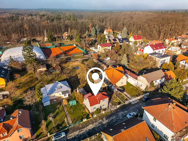 Prodej rodinného domu 100 m², pozemek 549 m², Praha – náhled fotky 3