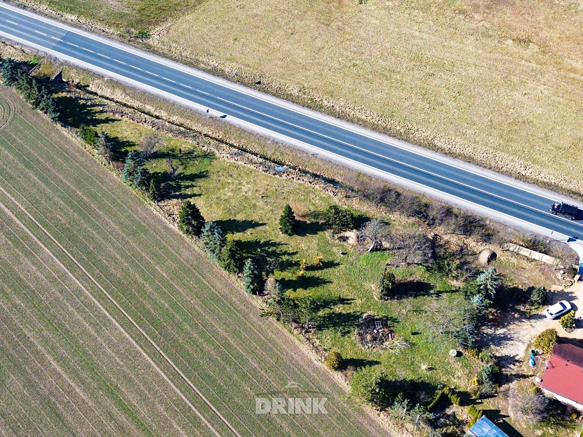 Pronájem komerčního pozemku 1700 m² – fotografie 3