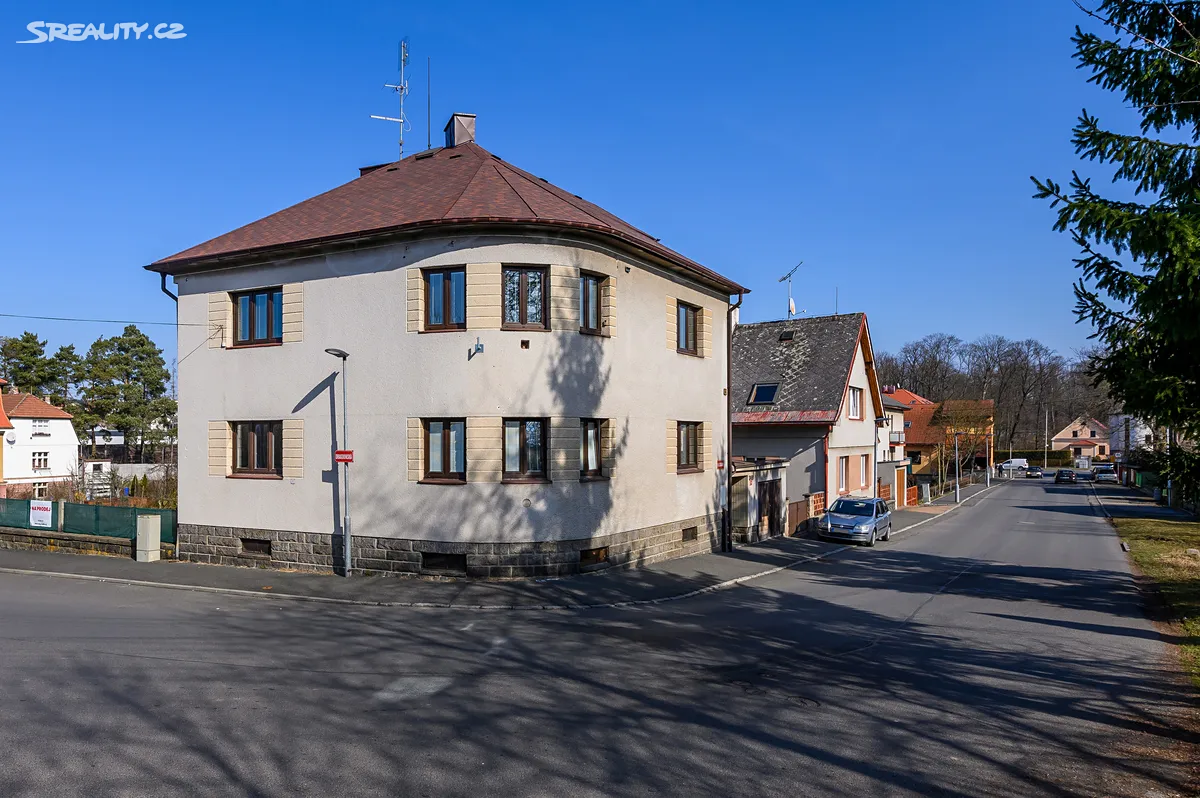 Prodej vícegeneračního domu 300 m², pozemek 473 m², Klatovy