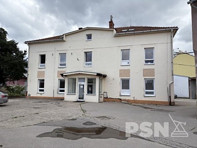 Pronájem kanceláře 67 m² — photo 4