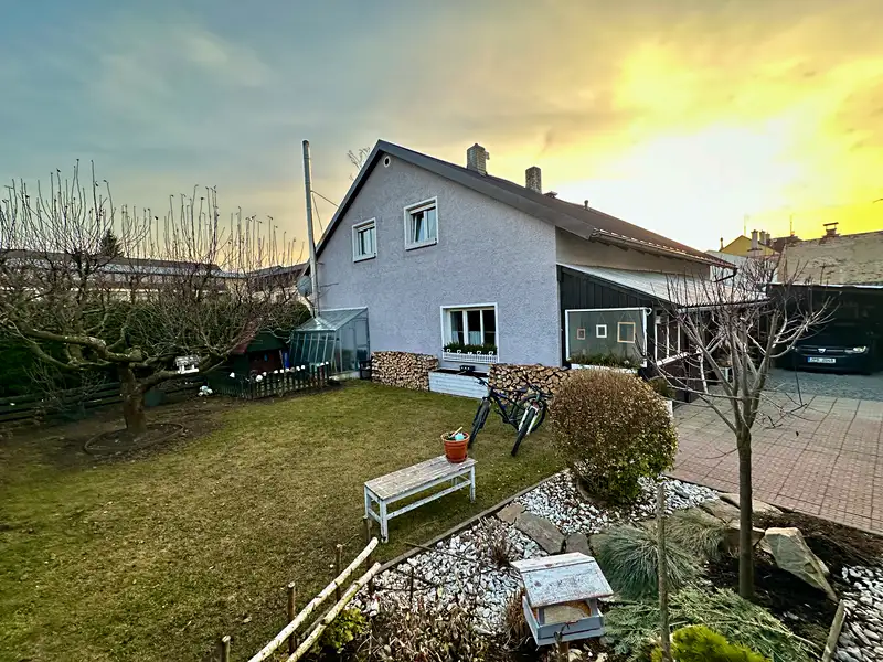 Prodej rodinného domu 170 m², pozemek 300 m², Kašperské Hory – náhled fotky 3