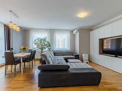 Prodej bytu 3+kk 111 m² (Jednopodlažní)