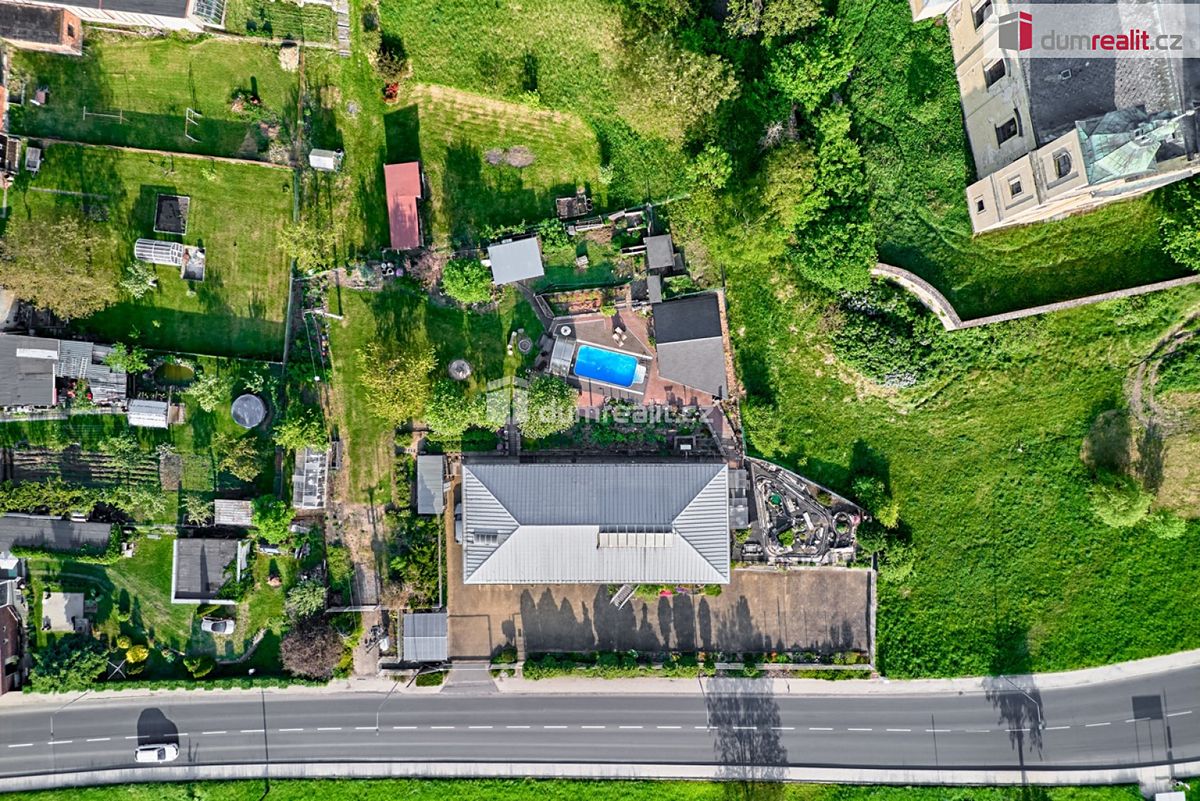Prodej vily 296 m², pozemek 3134 m² – fotografie 2