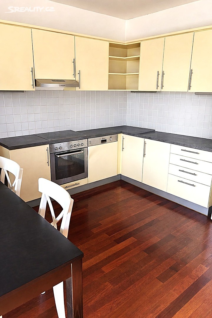 Pronájem bytu 3+kk 110 m², Praha