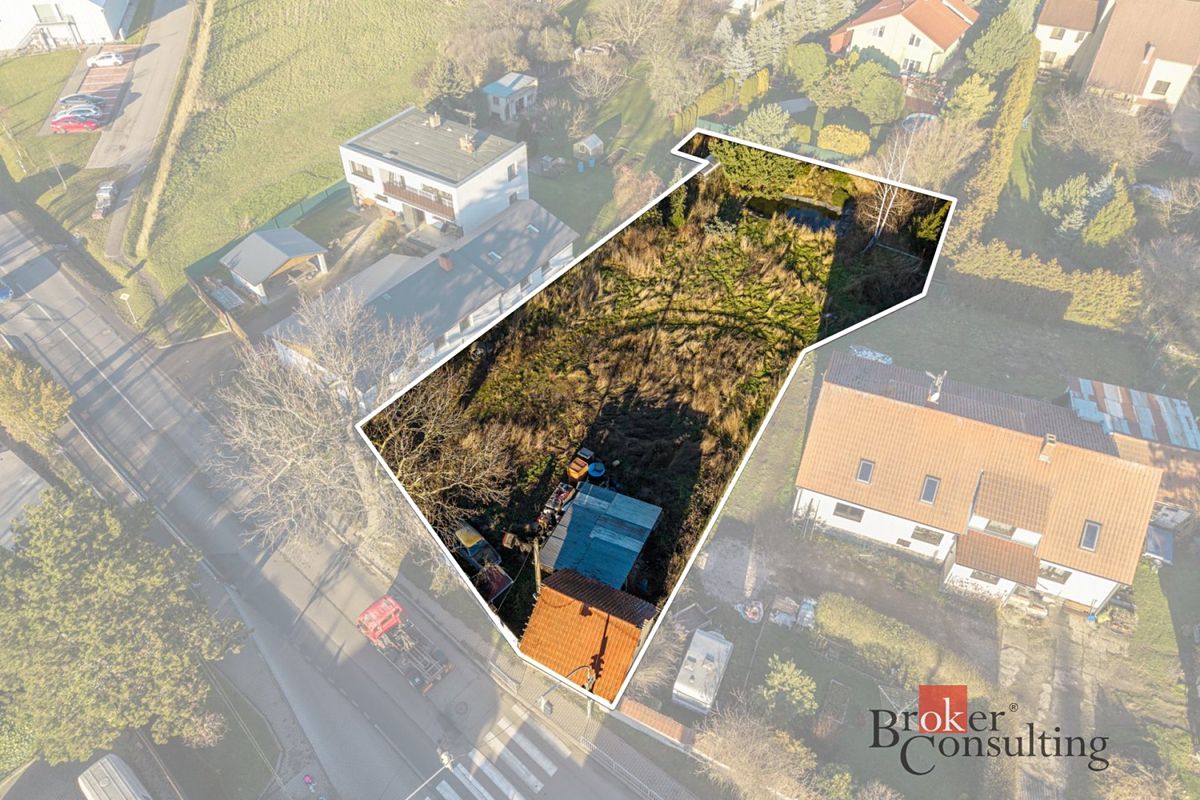 Prodej stavebního pozemku 1402 m² – fotografie 4