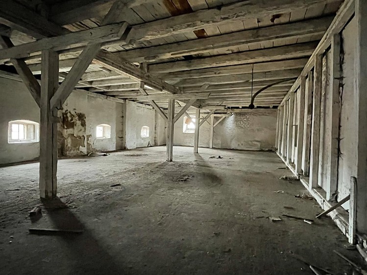Комерційне приміщення в оренду, 408 м² (1 з 5)