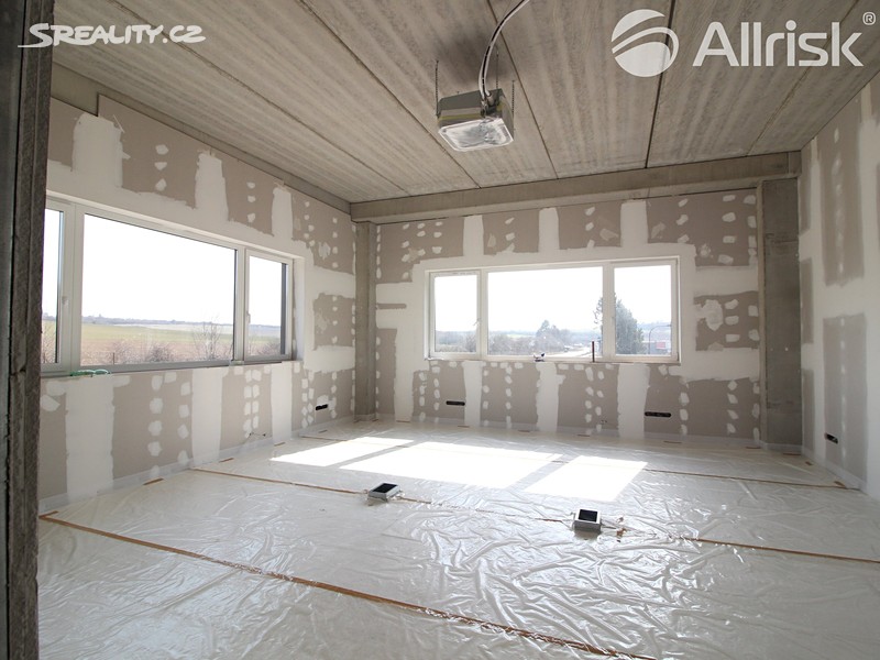 Pronájem výrobní haly, prostoru 1 100 m² – pohled 4