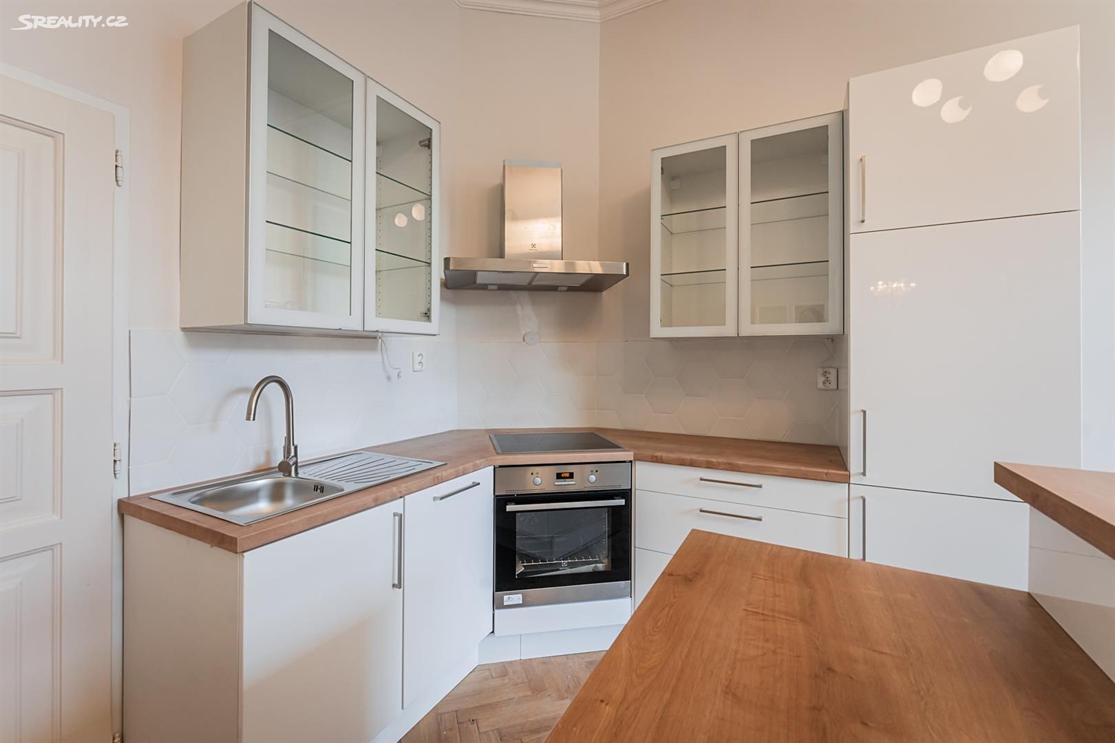 Pronájem bytu 2+kk 62 m² – pohled 5