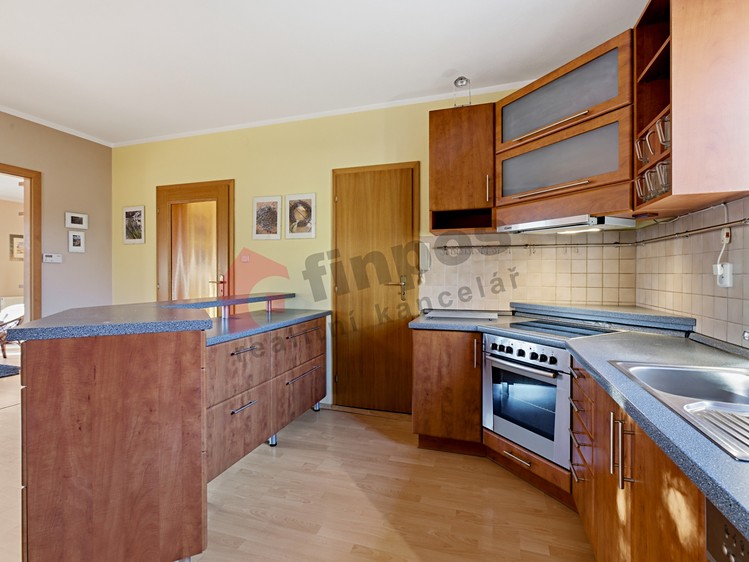 Haus zum Kauf, 268 m² (5 von 30)