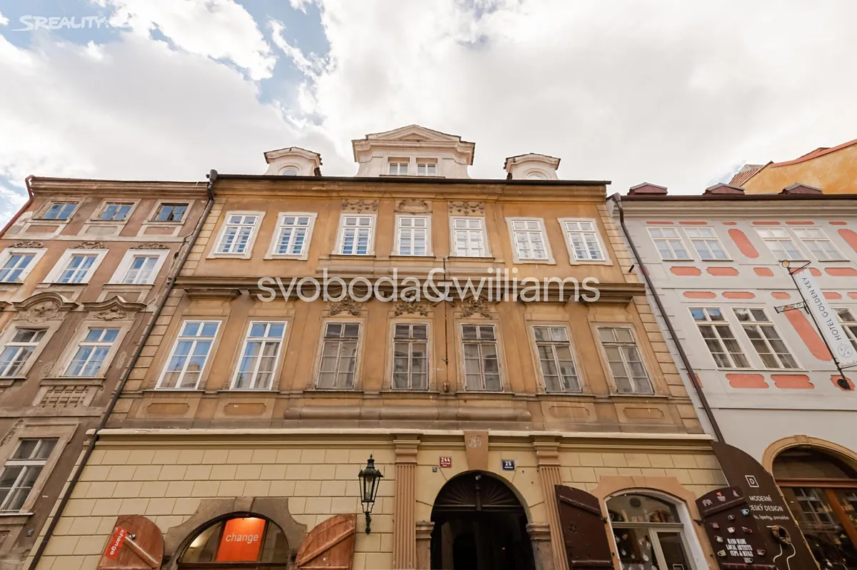 Prodej činžovního domu 1479 m², Praha