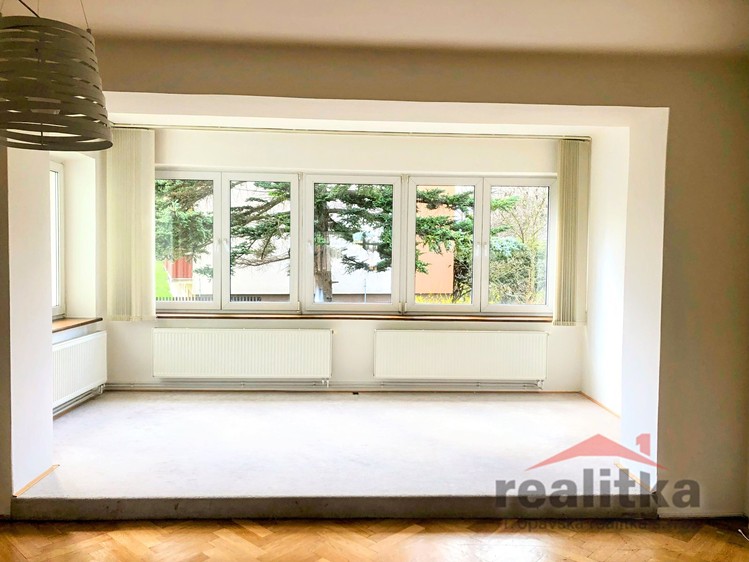 Wohnung 4+1 zur Miete, 160 m² (8 von 15)