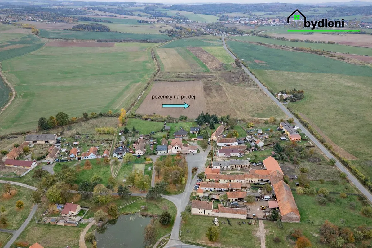 Prodej stavebního pozemku 1000 m²