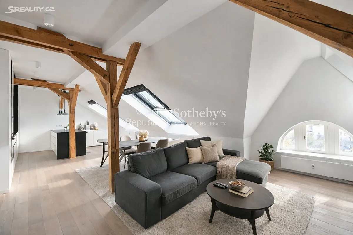 Pronájem bytu 3+kk 156 m² – další