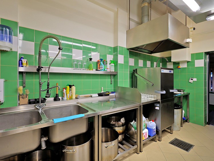 Gewerbefläche zum Kauf, 350 m² (13 von 21)
